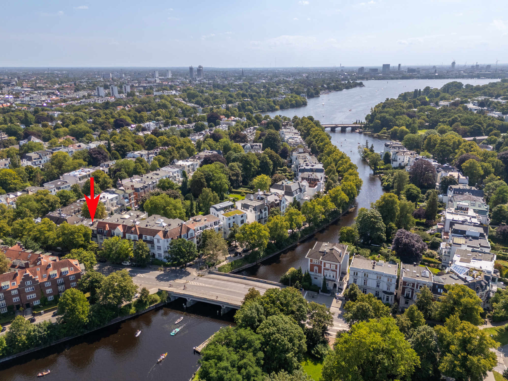 Luftaufnahme von Winterhude mit Alster und Leinpfadkanal